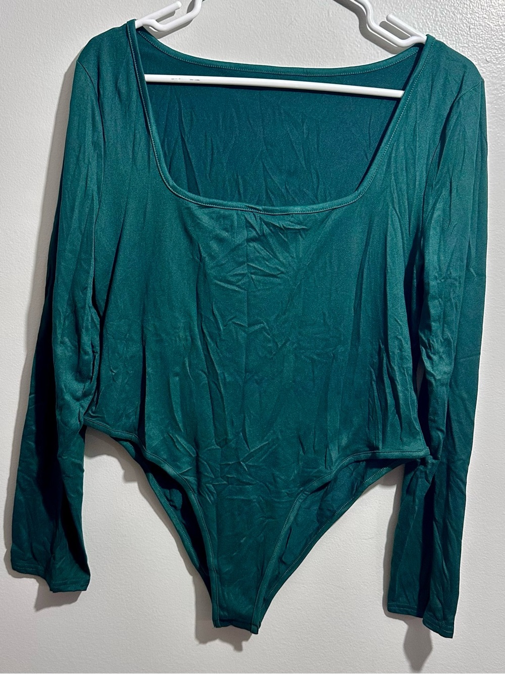 Long-Sleeve Scoop Neck Bodysuit in Teal Green Size XL (1451)
